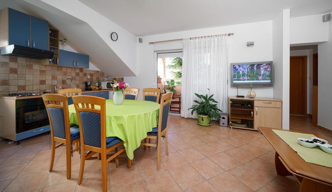Apartmani Nedoklan Srima Exterior foto