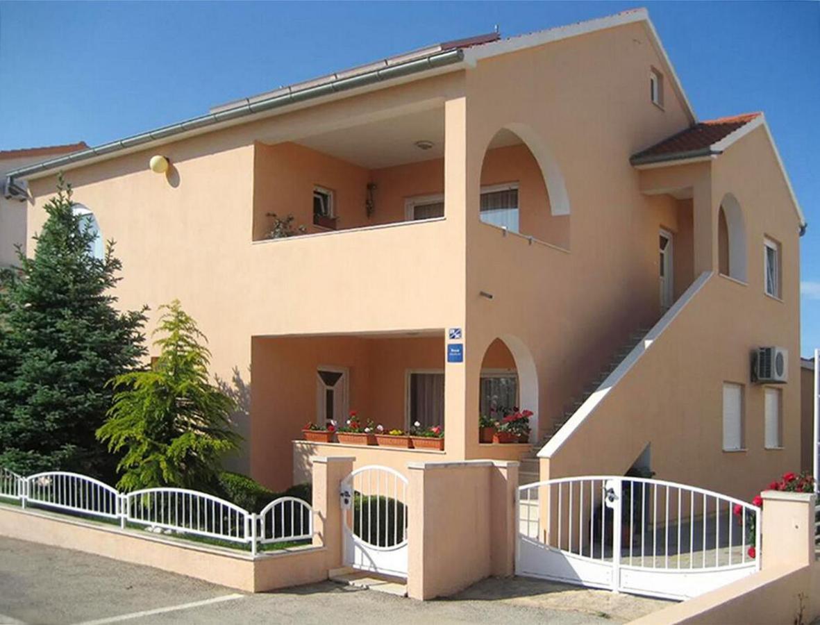 Apartmani Nedoklan Srima Exterior foto