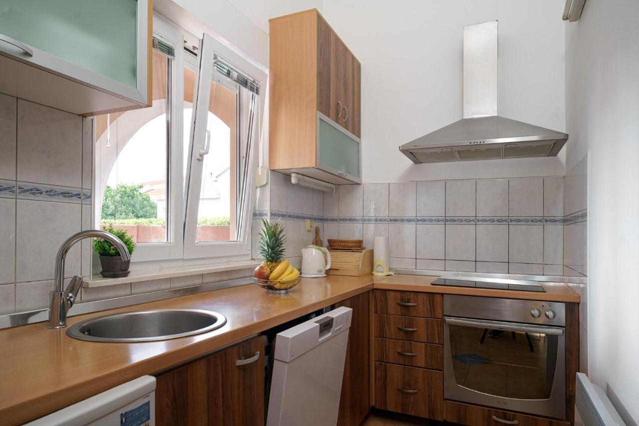 Apartmani Nedoklan Srima Exterior foto
