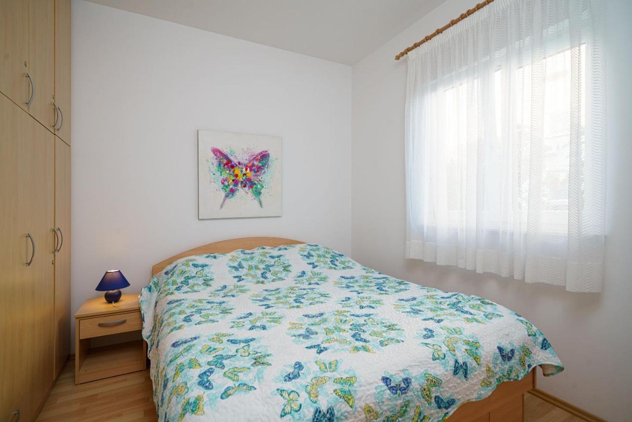 Apartmani Nedoklan Srima Exterior foto