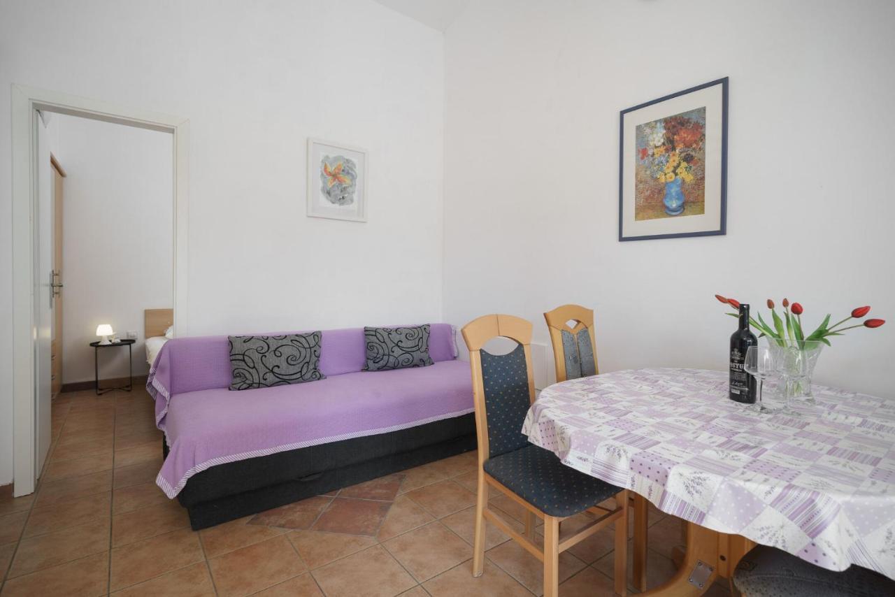 Apartmani Nedoklan Srima Exterior foto