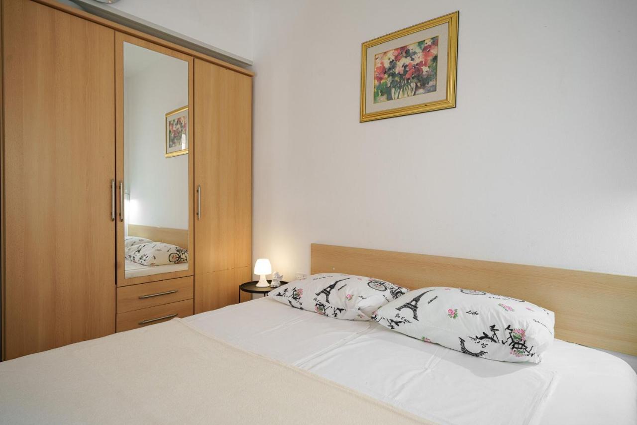 Apartmani Nedoklan Srima Exterior foto